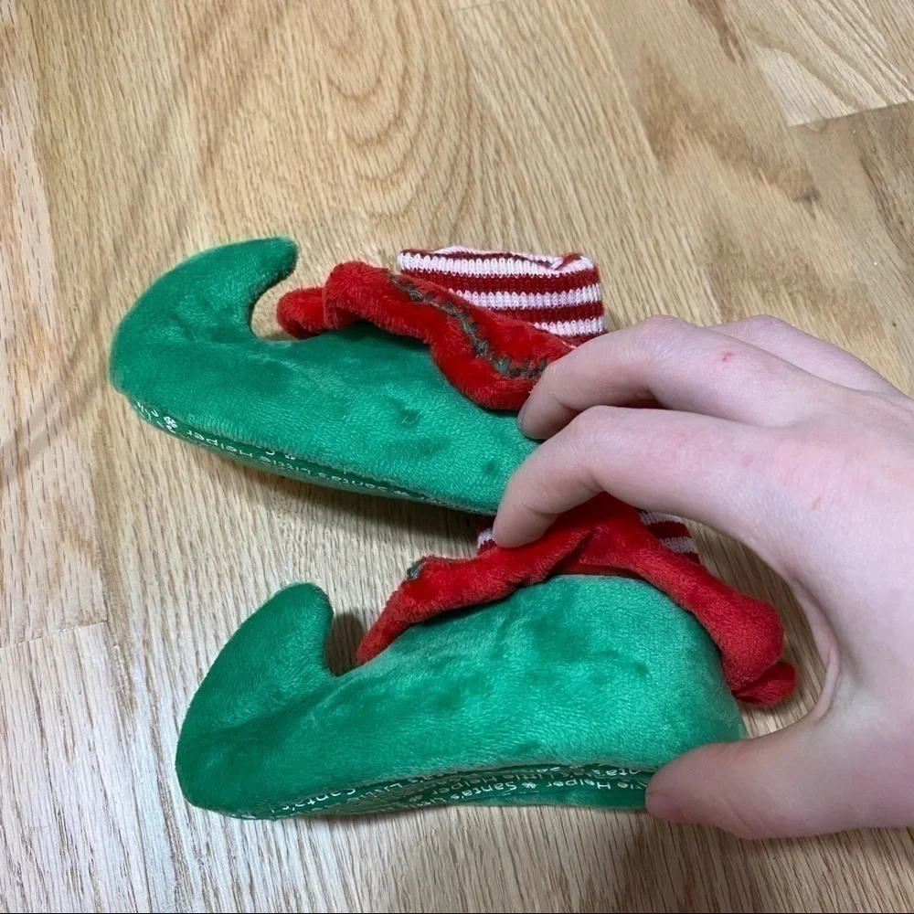 Kids Elf Slippers Sz 5/6 Santa’s Little Helper Red